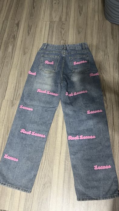 Продам джинсы р s