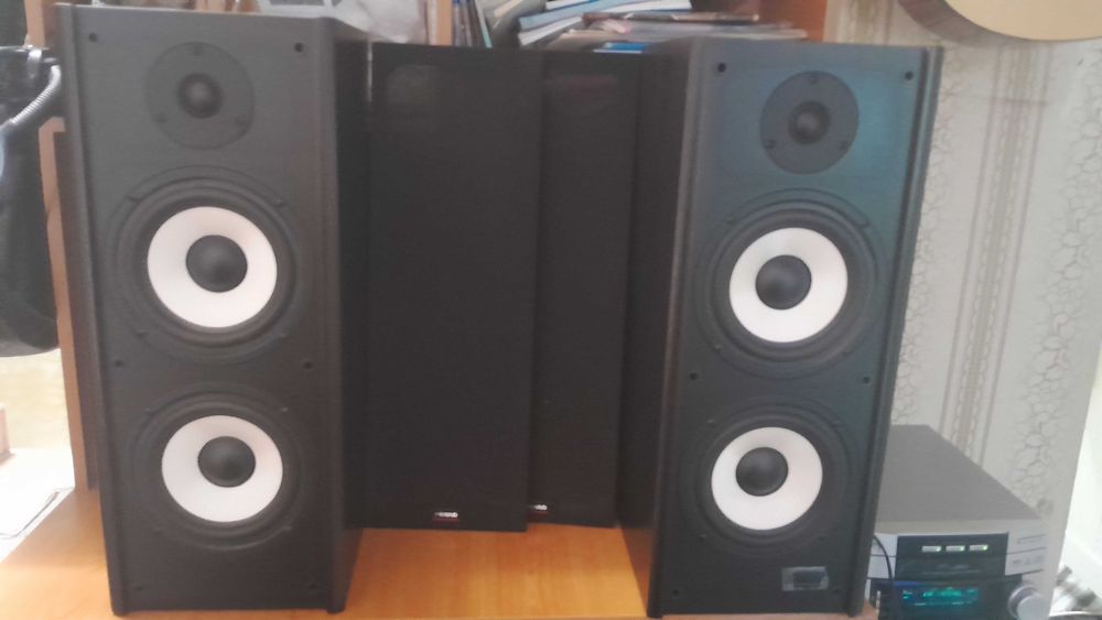 Обменяю Савбуфер Соло-3 на Комбик для гитары