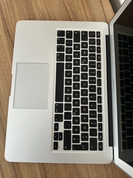 Apple MacBook Air A1466