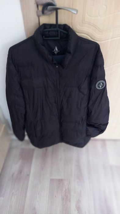 Продам мужскую  куртку