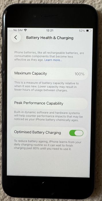 iPhone SE 2. 64GB negru - ca nou