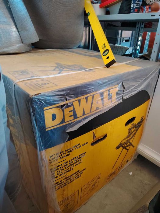 Настолен циркуляр DeWALT D36000S