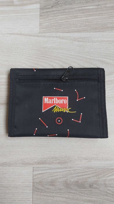 Vând portofel unisex Marlboro Music