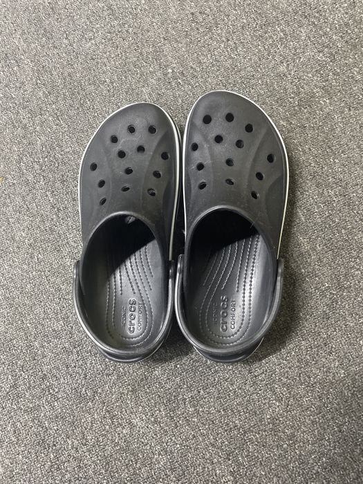 crocs bayaband clog, в черном цвете