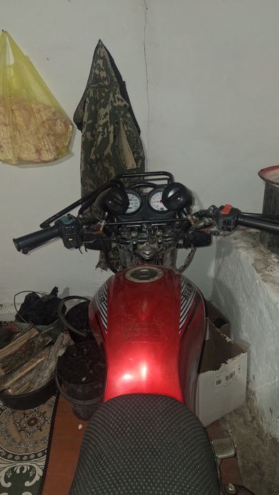 Продаю мотоцикл 200