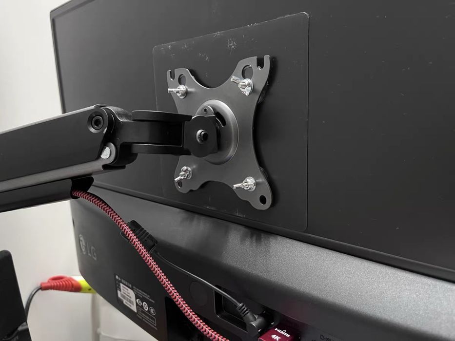 Адаптер-крепление VESA для монитора кронштейн (13–27”)