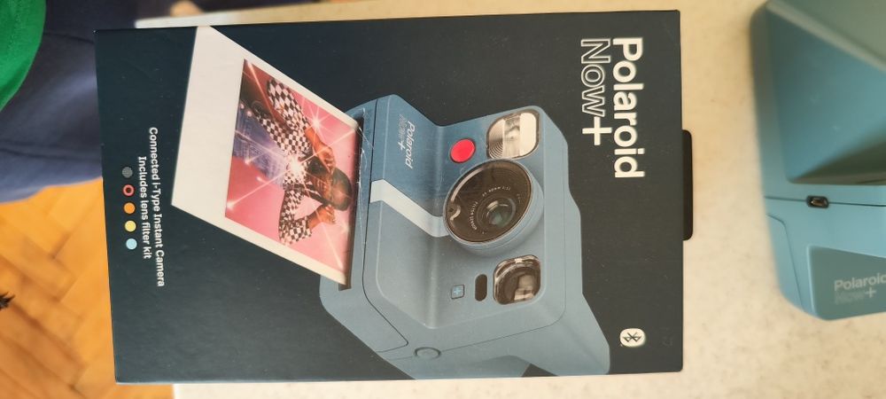Фотоапарат за моментни снимки Polaroid Now+