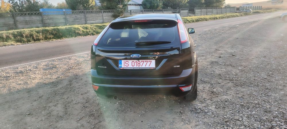 FORD Focus 2010 — imagine 4
