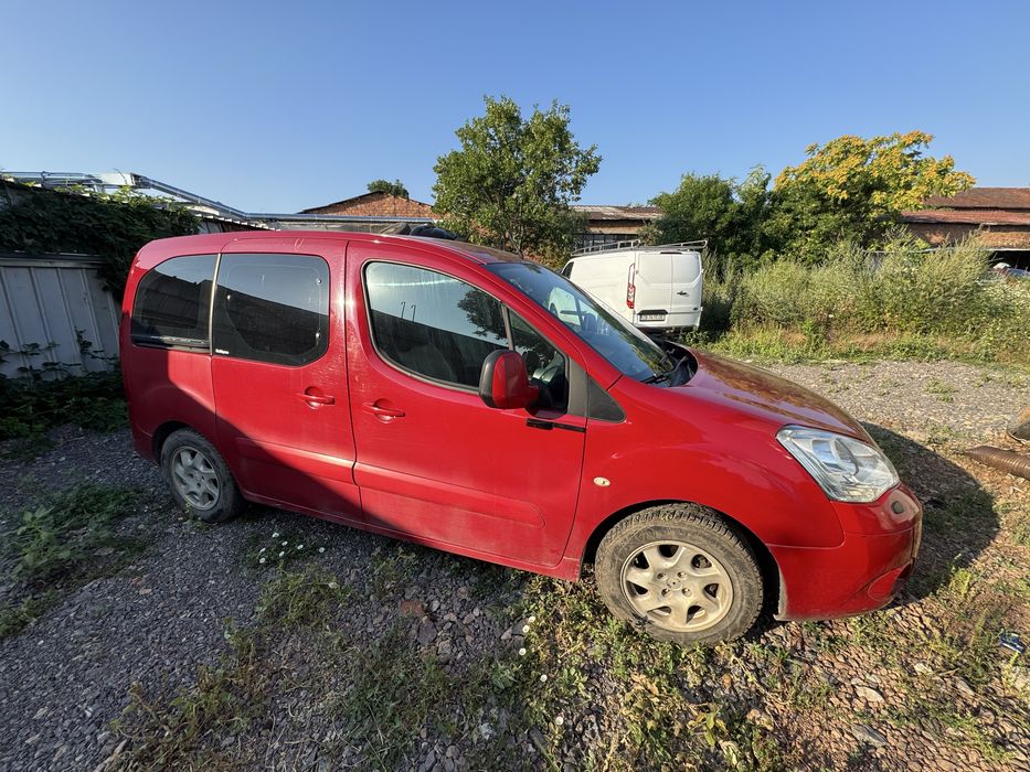 Продавам на части Ситроен Берлинго