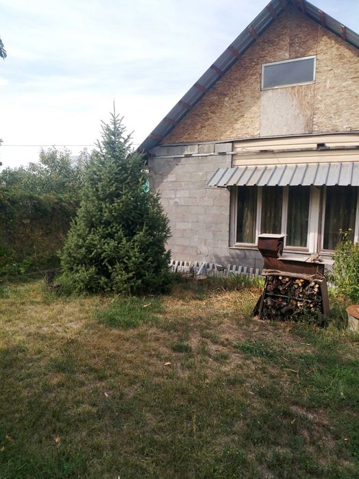 Продаю дачу у поселка Ават, 6 соток