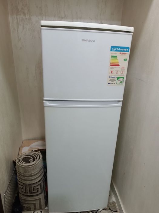 Продается Холодильник