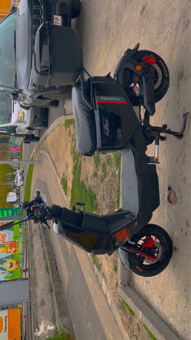Moped scuter scooter electric