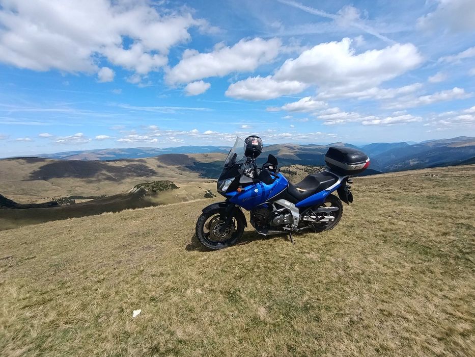 Vând Suzuki V-strom 650 2004