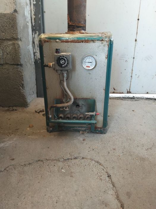 Продам газовый котёл 200кв