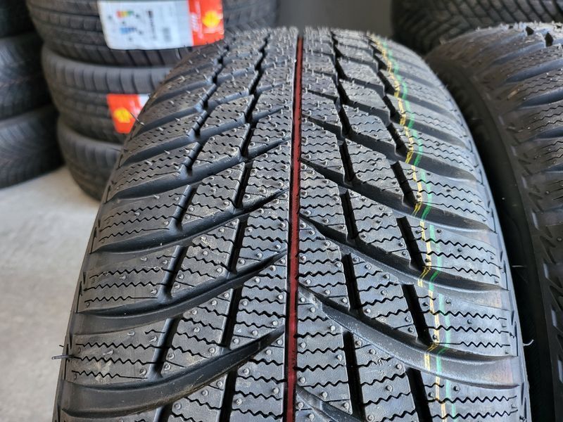 205/55/17 BRIDGESTONE 2бр