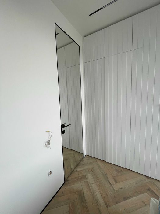 двери скрытого монтажа