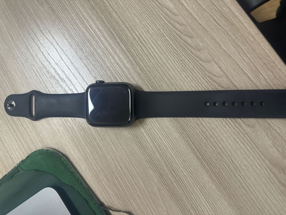 Apple Watch SE 44mm