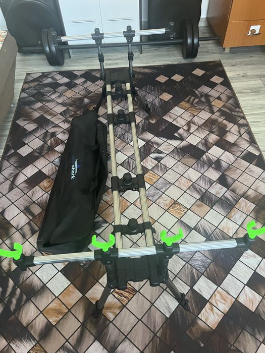 Vand sau schimb Rod pod 4 posturi,Aluminiu+husa inclusa+4 suporti U inclusi