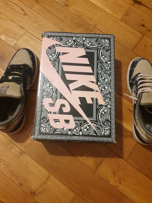 Nike dunke Travis Scott