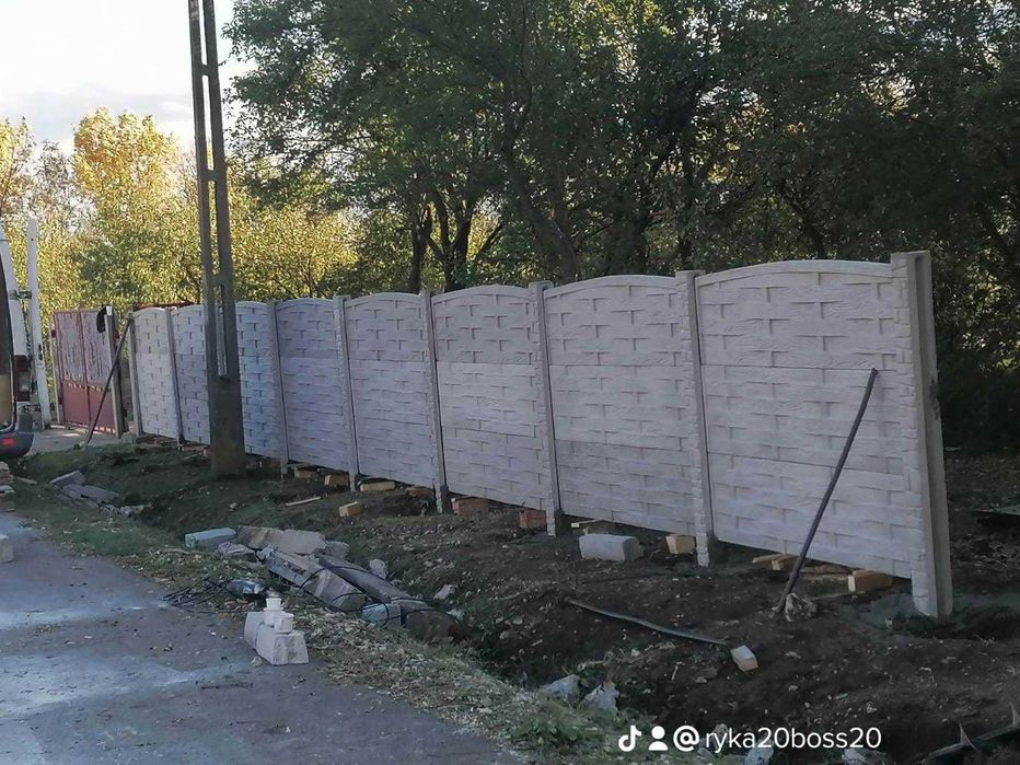 Gard beton armat (f4) si bolti/cavouri