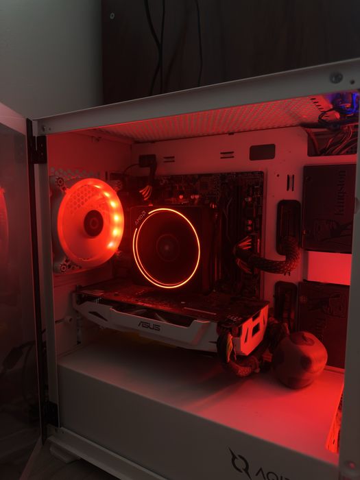 Vand calculator office , light gaming