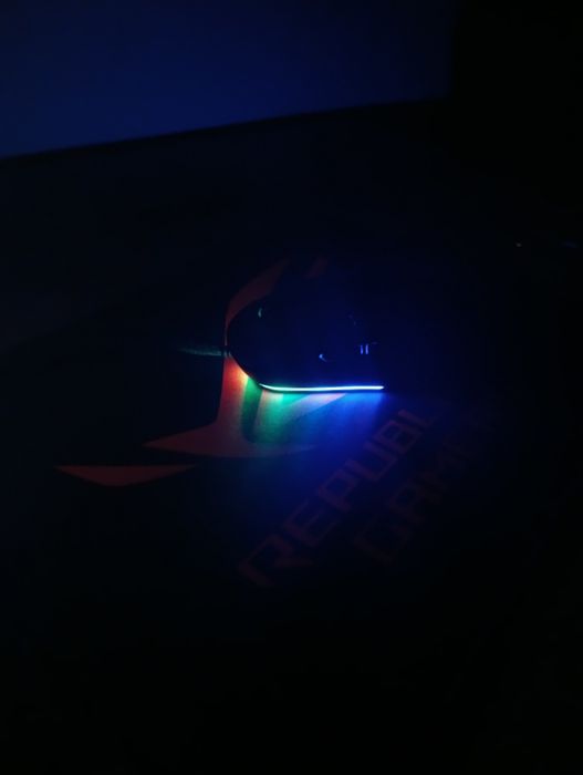 Asus TUF F15 plus kovrik