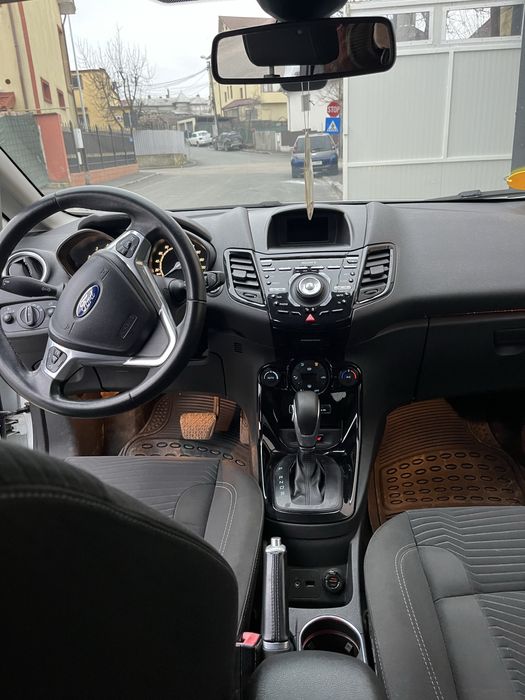 Vand Ford Fiesta 1.0