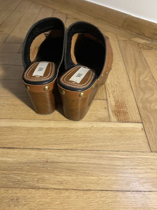 Saboti Zara din piele mărimea 39