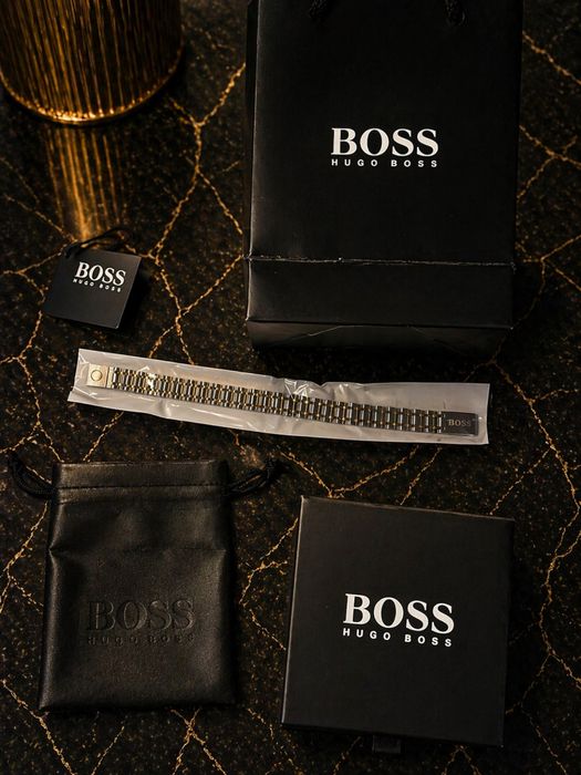 Hugo Boss - BOSS гривна чиста нова!