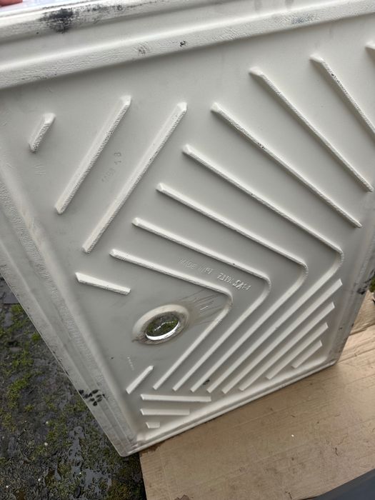 Cadă de baie ceramică