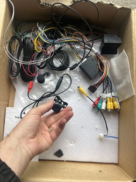 Navigatie 10’ +rama adaptoare golf 7