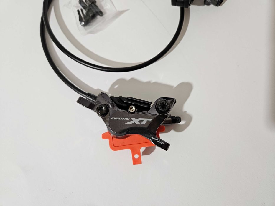 Предна спирачка Shimano XT BR-M8120 четирибутална хидравлична дискова