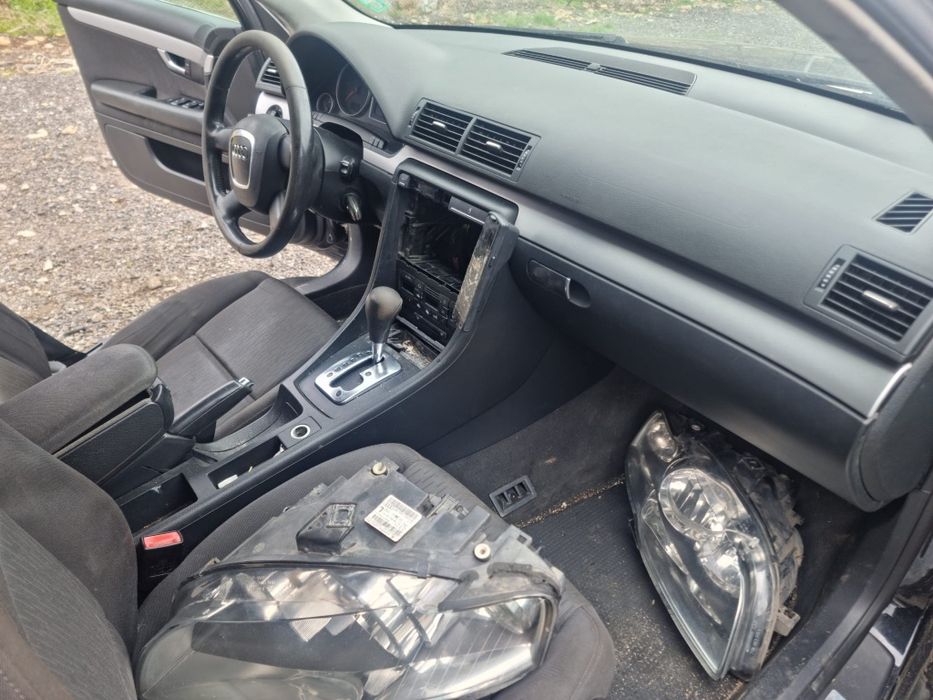 Audi a4  2.0tdi 140ks