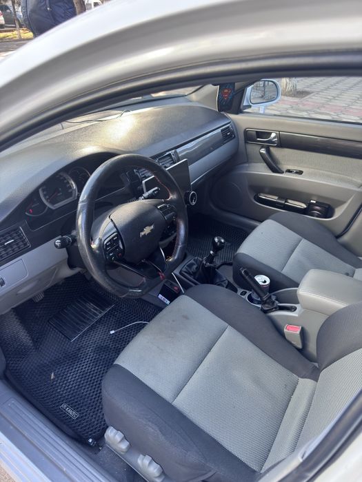 Chevrolet lacetti 2010