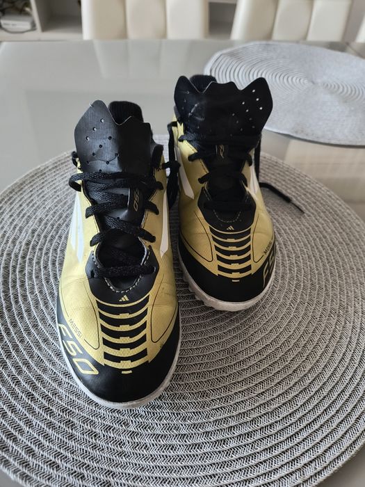 Стоножки adidas 36 u 2/3