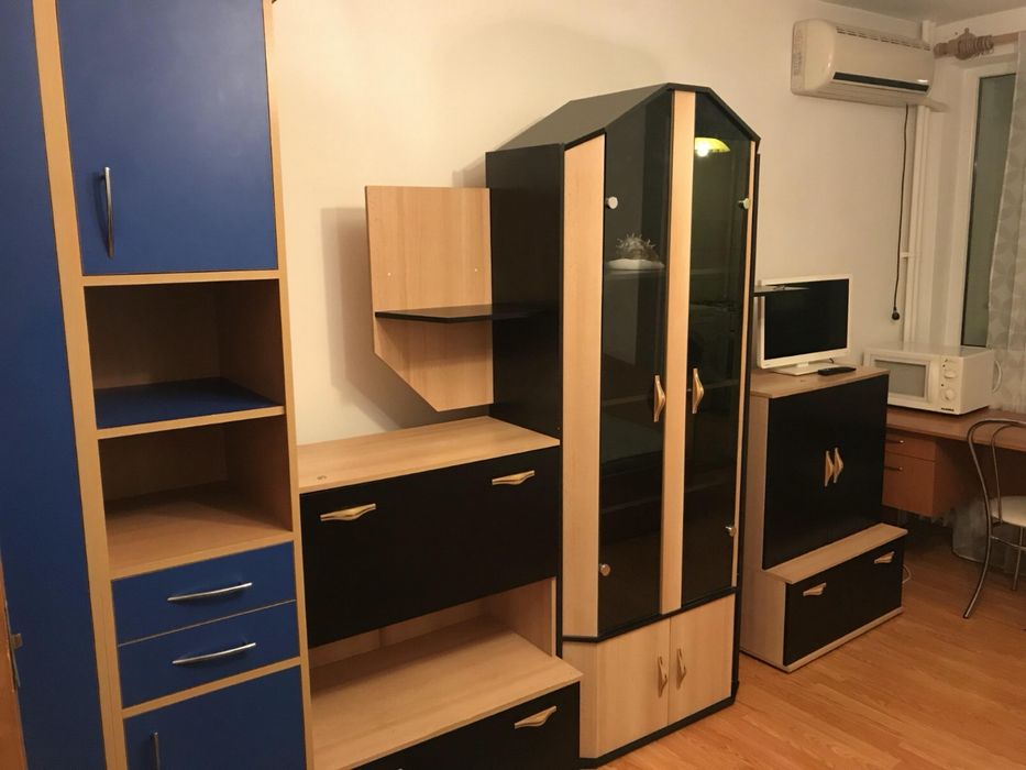 Proprietar inchiriez garsoniera metrou Lujerului