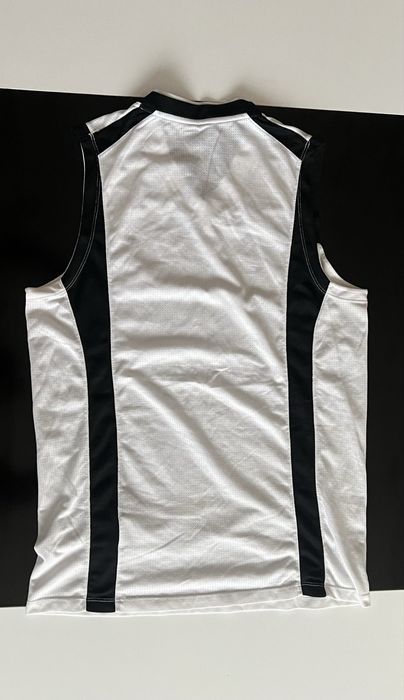 Оригинални екипи