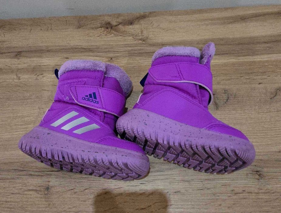 Ботуши Адидас размер 22