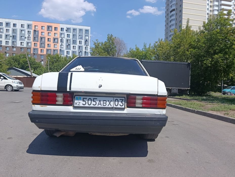 Продам Мерседес 190