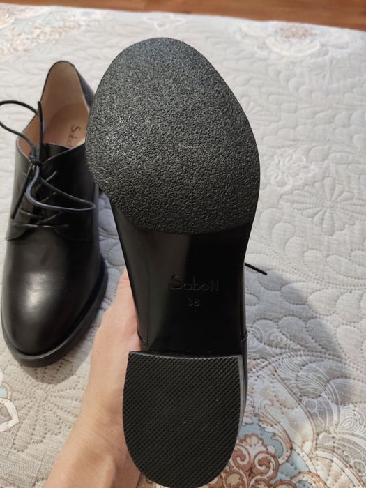 Ботинки женские, черные