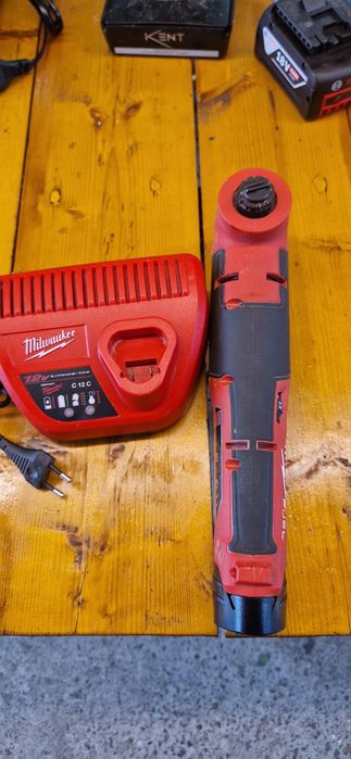 Multifuncțional Milwaukee M12 FMT brushless