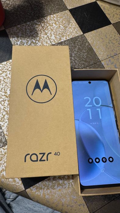 Motorola razr 40