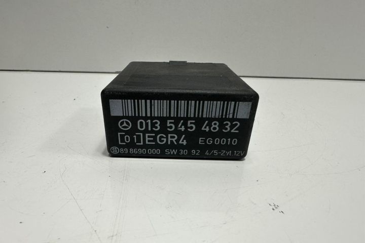 Releu bujii  0135454832 Mercedes-Benz Vito W638