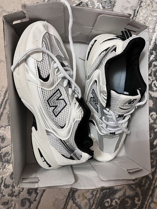 Таза new balance кроссовки 41 размер