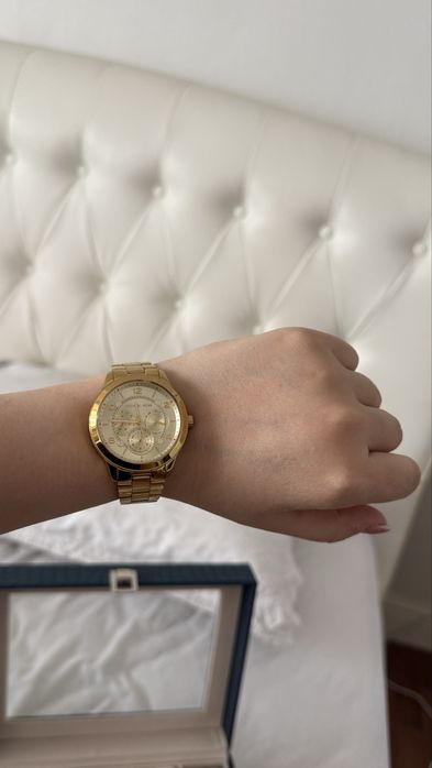 Часы Michael kors женские