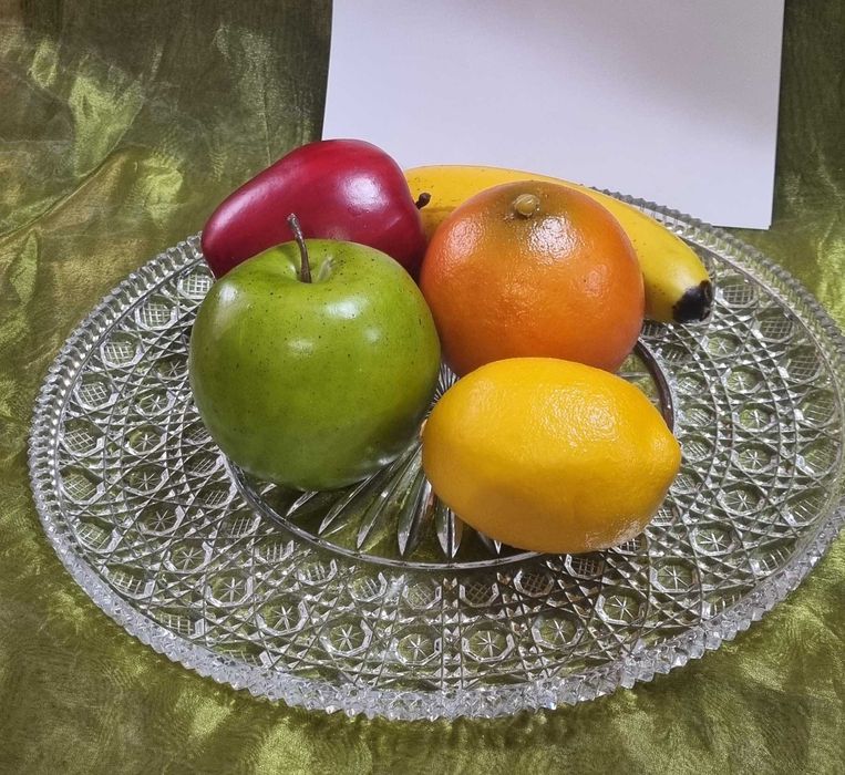 Platou cu picior. Suport tort. Suport bomboane.