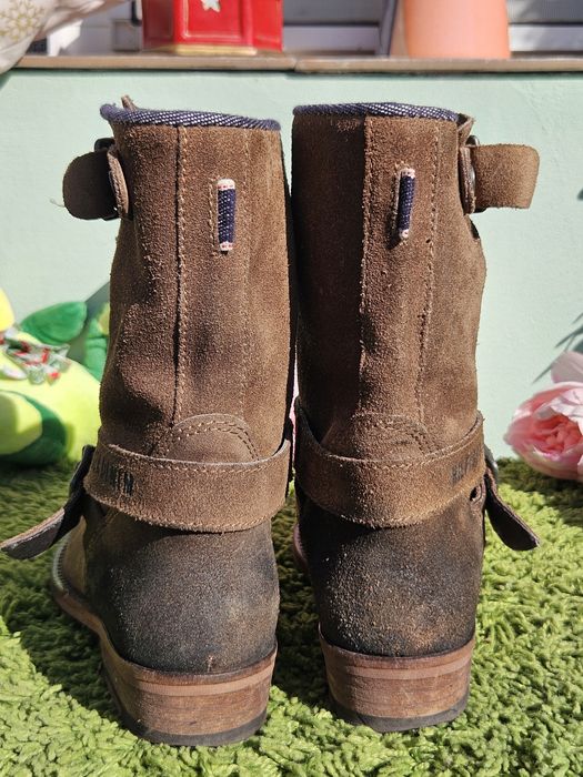 Tommy Hilfiger ботуши естествен велур N36