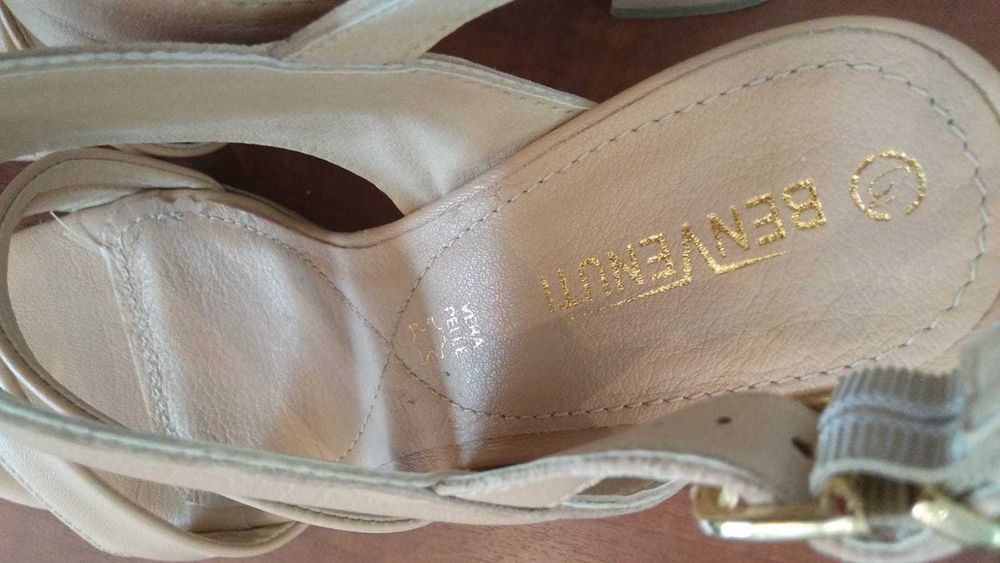 Sandale  elegante,  din piele naturala, roz caisa