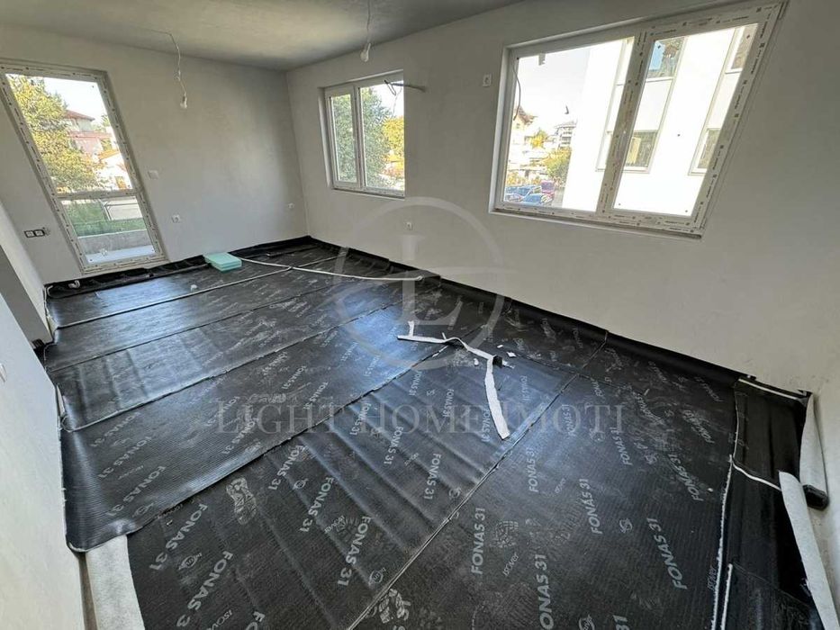 Продава се Двустаен апартамент в Пловдив, Прослав - 67 кв.м за 1239 €/кв.м - Снимка #1