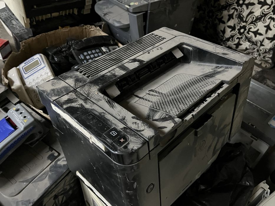 продам мониторы